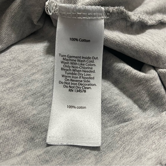 Vineyard Vines Men's LS Hooded Football Graphic Shirt Size Medium - Picture 5 of 9